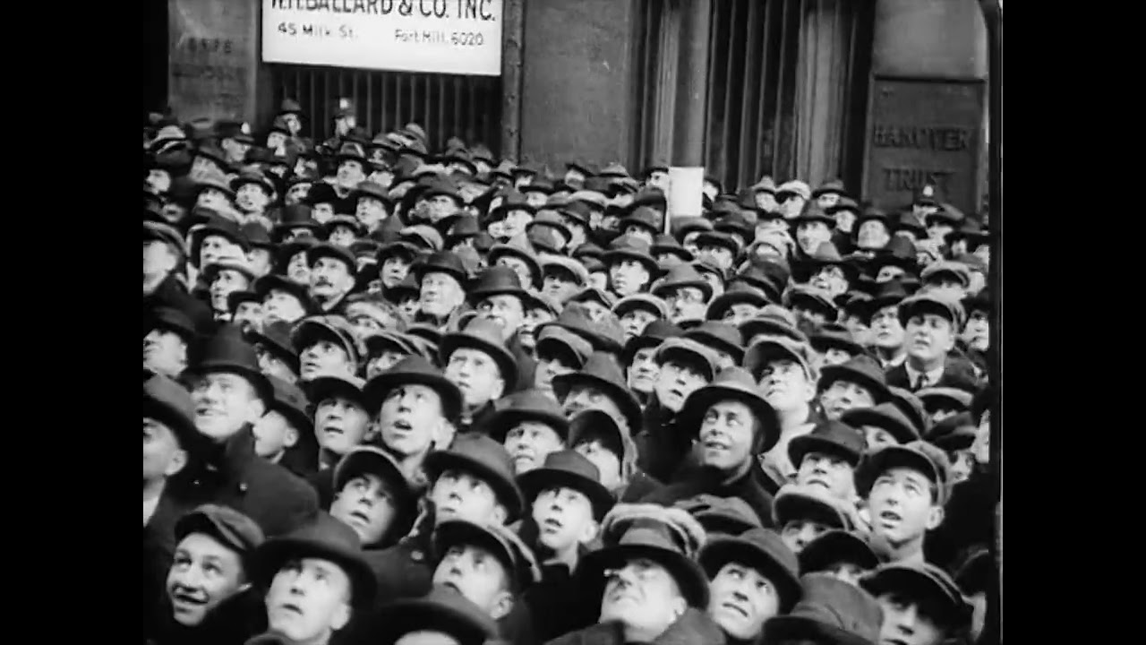 Straitjacket Escape, Boston Mass. (1921) Harry Houdini