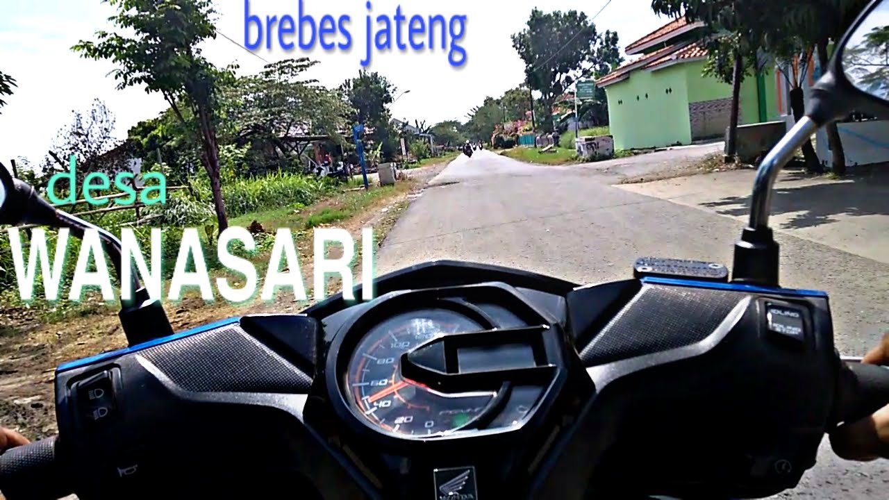 Jalan Desa Wanasari Brebes Jawa Tengah