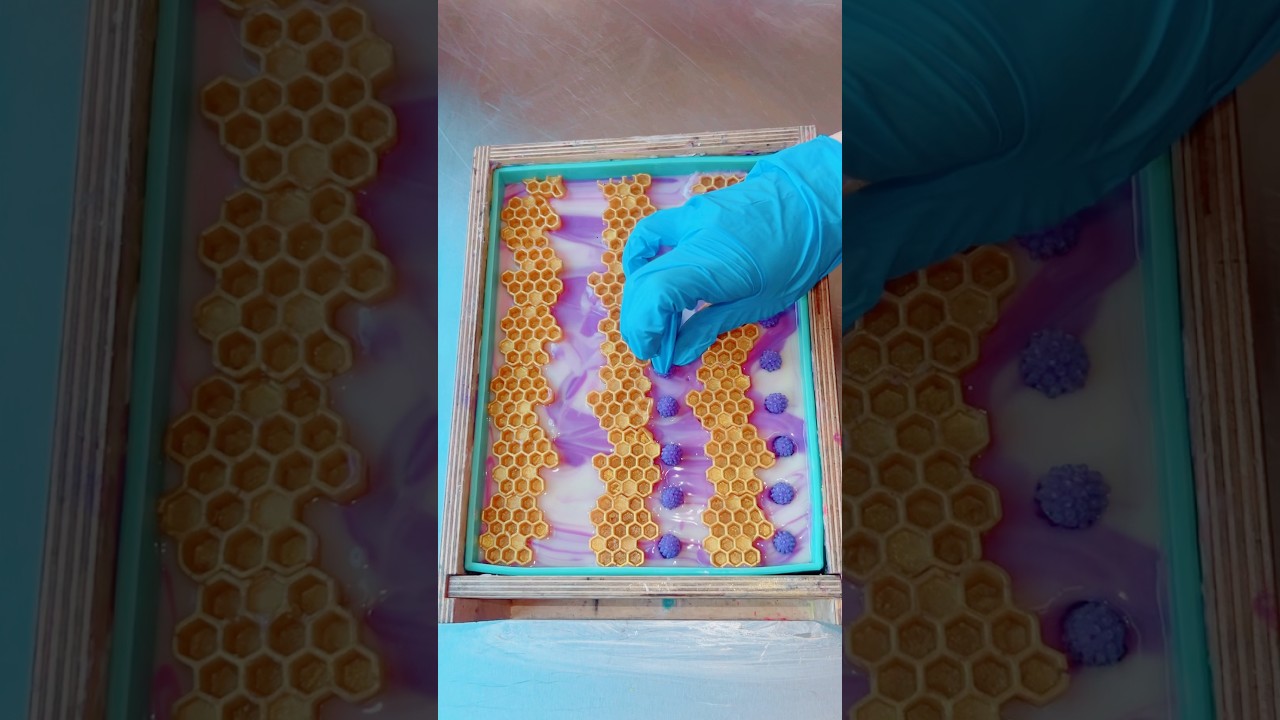 Honey + Blackberry Soap! 🍯 #soapmaking #soapmaker #soapbars #soaps #soap #soaping #cpsoap #soaper