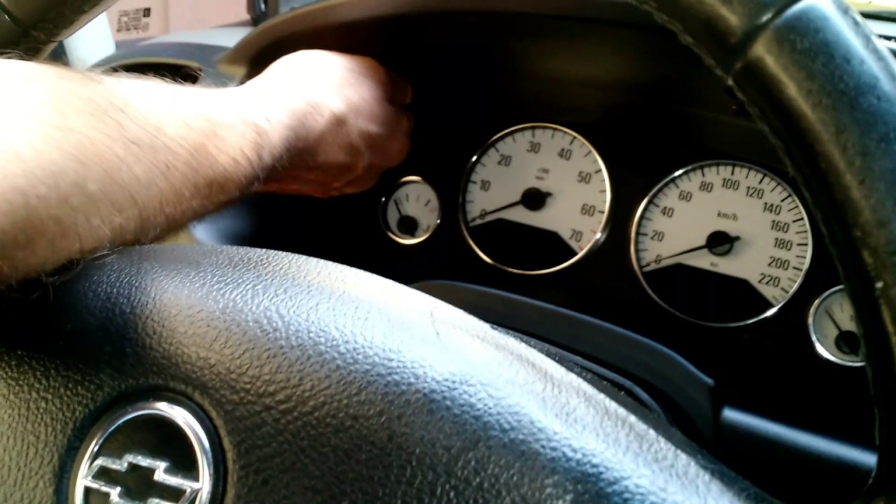 Instalação moldura 2 din Zafira