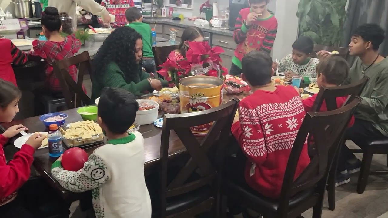 Eating Ayacas de Venezuela for Christmas