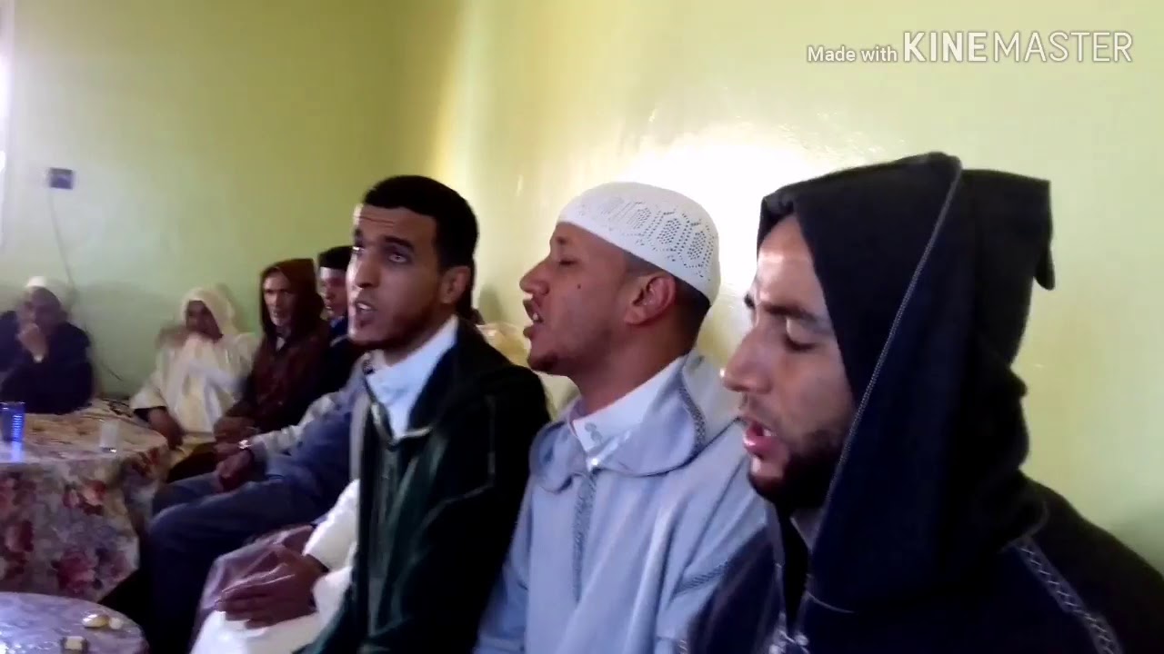 انشاد جميلة ورائعة مجموعة من الطلبة مع سي عبدالله البدوي