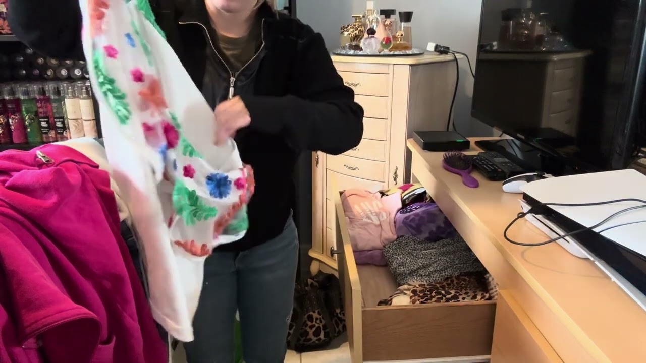 Reorganizing My Dresser Drawers! Part 2