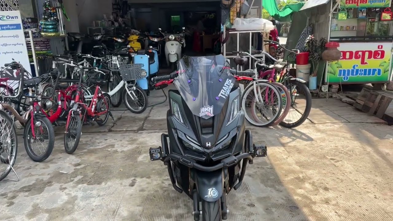 Honda click 160i Carbon Modified by AKM Myanmar