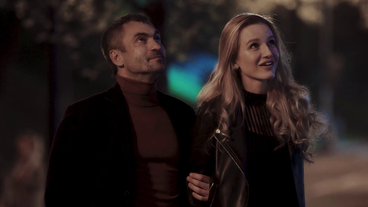Предложение руки и сердца с фейерверком. В Москве. MarryMe Agency