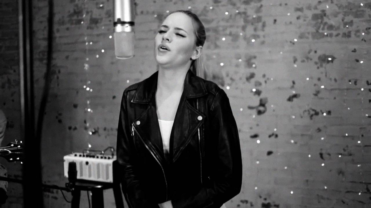 Felicity Live Sessions - Poison