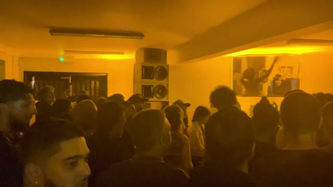 Vedic Roots playing Mixman - Antiquities @ The Brook House FC Hayes 02/06/23