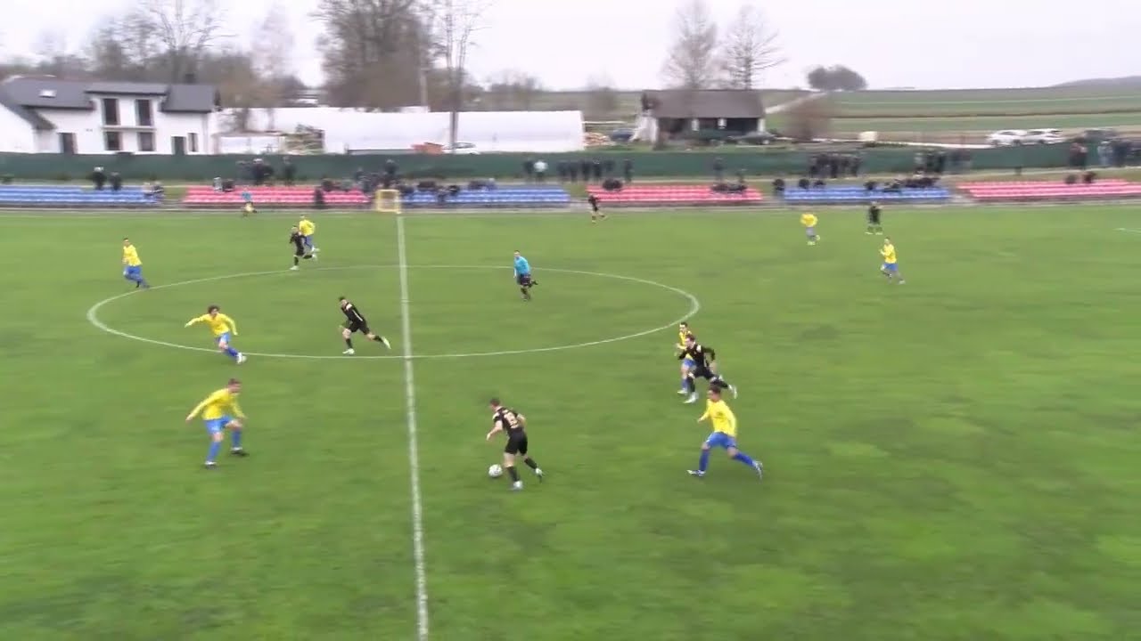 Bramki z meczu Grom Różaniec -  Stal Kraśnik 2:0 (02.04.2023)