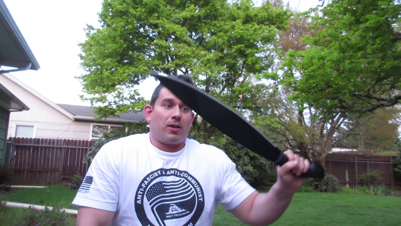 Does The Cold Steel Barong Flow Well For Filipino Martial Arts?