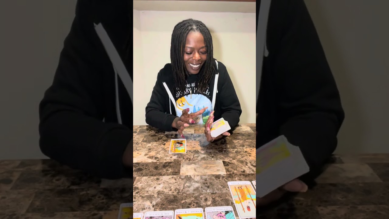 Весы ♎️ Пытался убедить 🫵, что 🫵 им нужно ‼️Постоянно нужны 🫵‼️Безумствую из-за соседа по комнате 👀