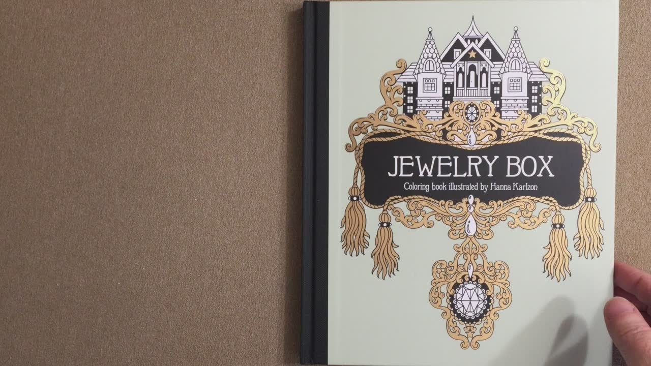 Jewelry Box - Hanna Karlzon flip through