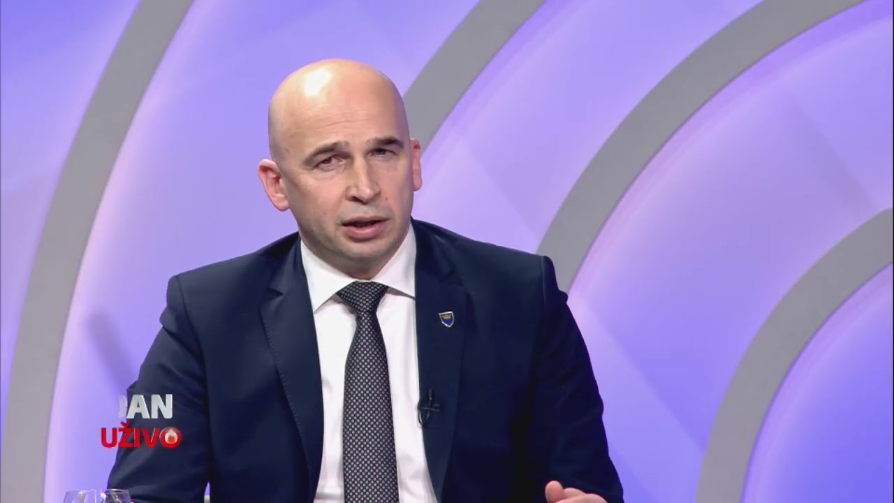 Pivić o glasanju Mahmutovića: To je njegov stav, Dodik nikad nije imao podršku SDA