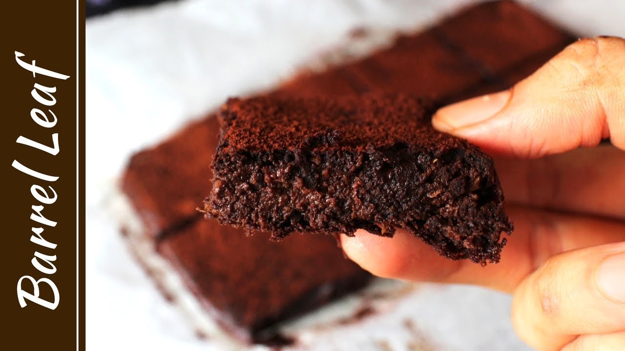 溼潤櫛瓜巧克力布朗尼 (全素+無麵粉) Fudgy Zucchini Brownies (Vegan + Gluten-Free) 大人的苦甜滋味