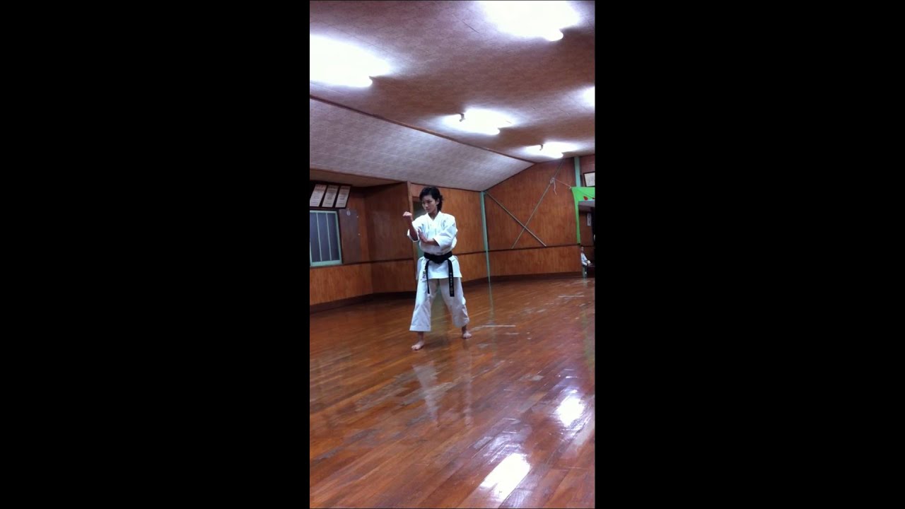 Seiunchin Kata - Rika Usami at Inoue-ha Hombu Dojo