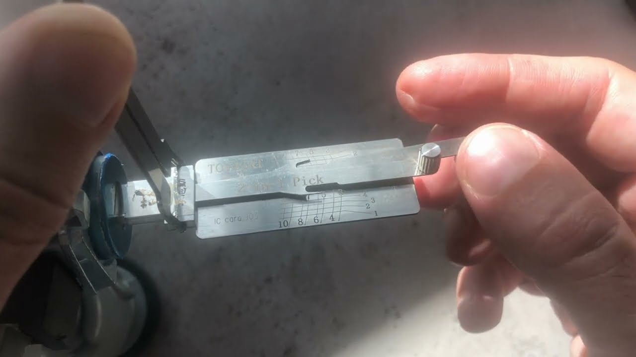 TOY43AT Lishi Picking Tutorial For Toyota & Suzuki Cars