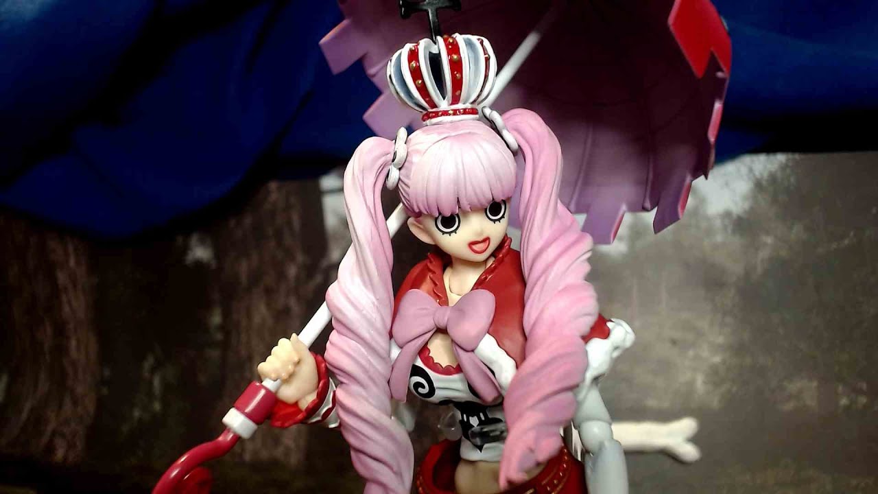 PERONA ONE PIECE FIGURE UNBOXING & REVIEW!