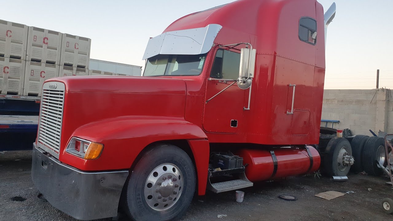 ●Freightliner Fld 120 Jake Brake Pipas De 8
