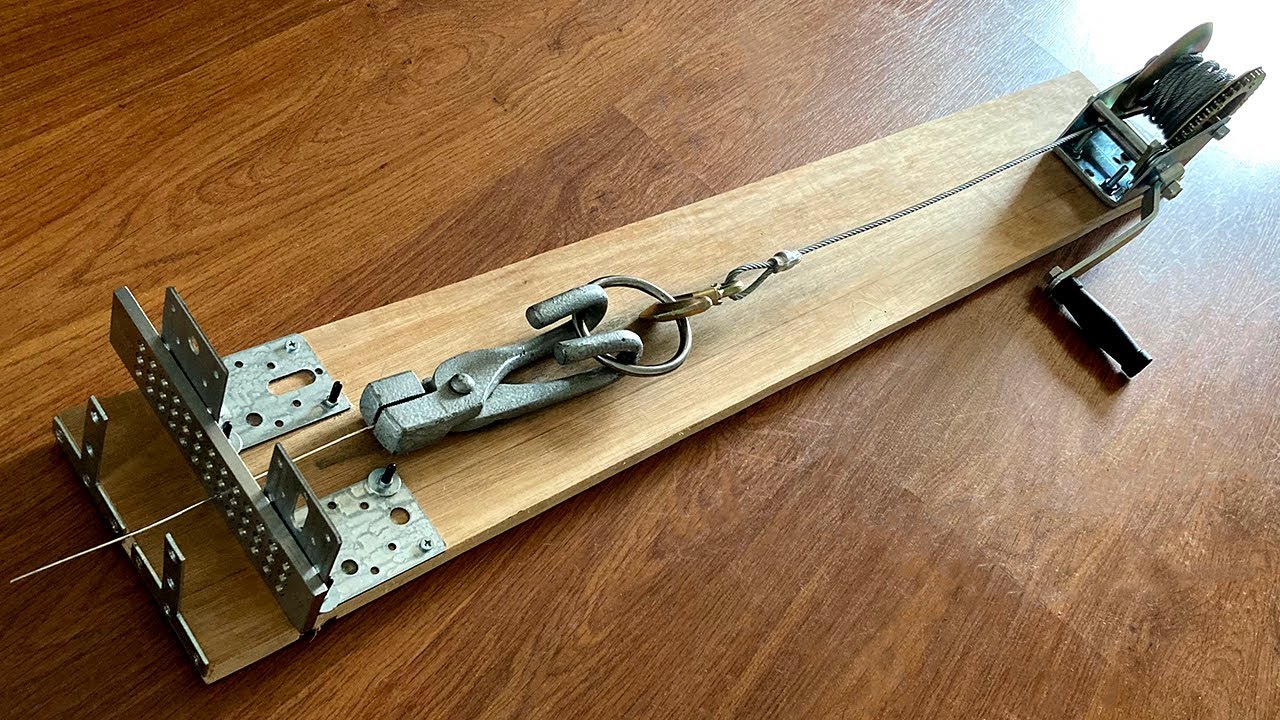 Making a Table Top Draw Bench for Wire Making