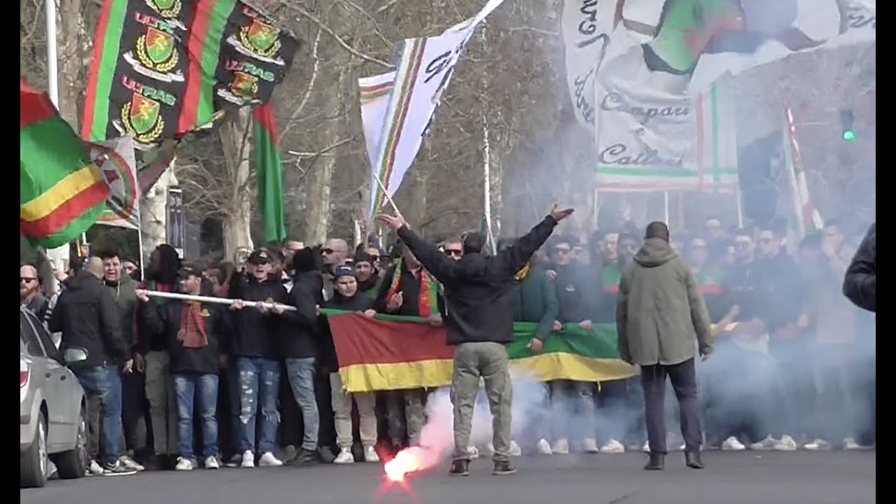 Ternana-Perugia lo spettacolo è dei tifosi