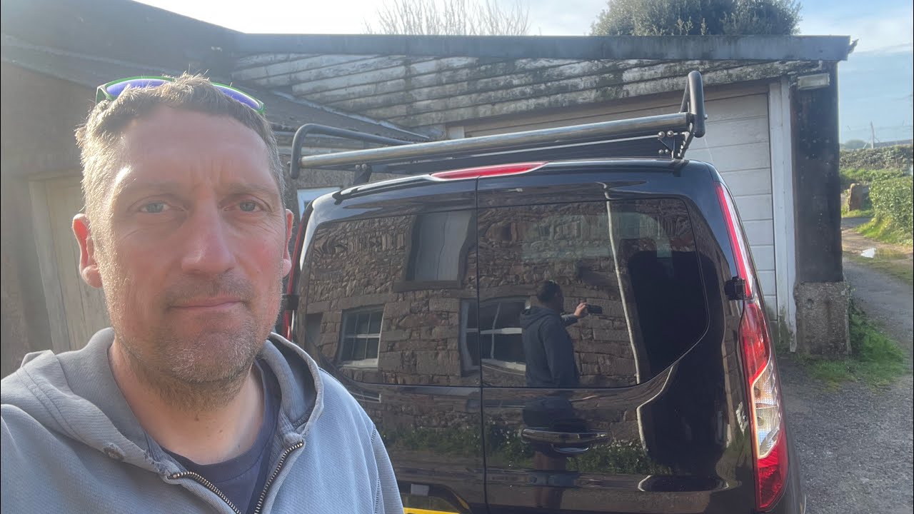 Fitting Transit Connect rear barn door windows