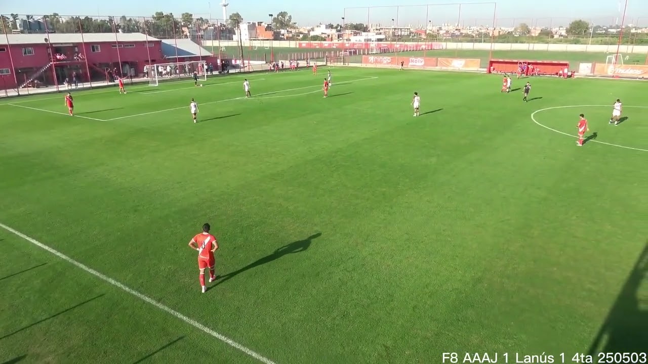 LANUS PELOTA PARADA A FAVOR