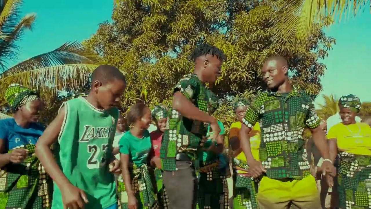 Amino_nas_casas_-_Estik_Wananchala_2025(official vídeo)Rick boy