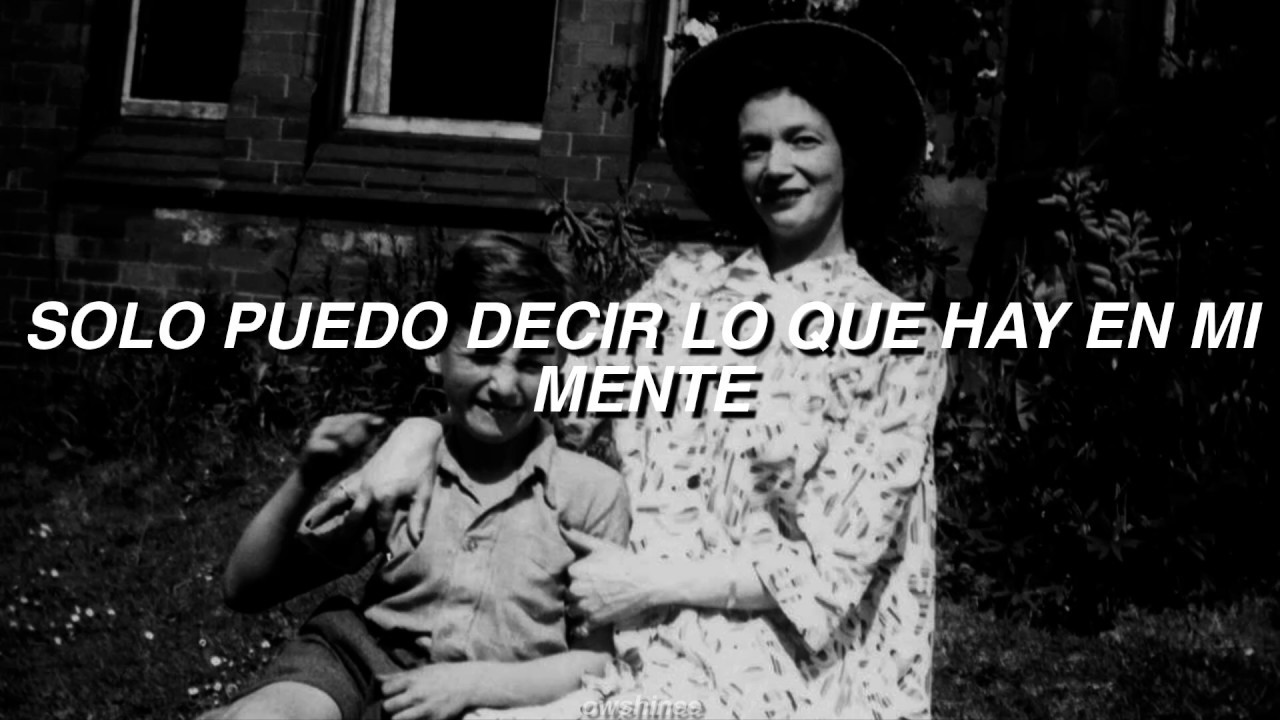 Julia - The Beatles [Traducida al español]