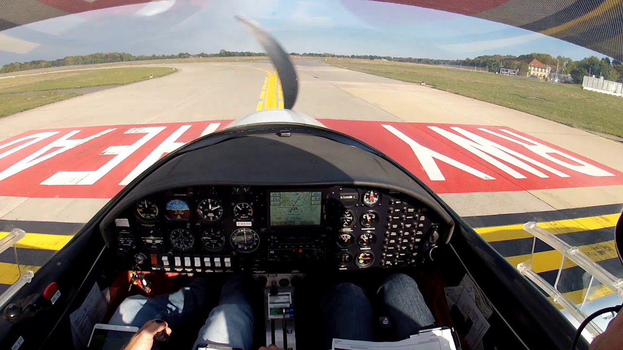 Flight to Hannover (with ATC)