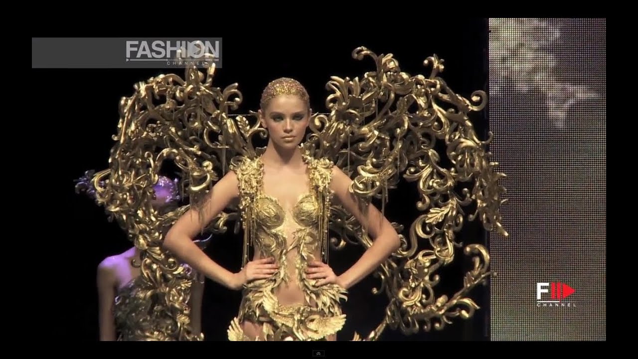 Tribute to Jakarta Fashion Week with 