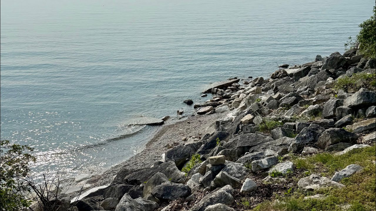 Lake Michigan Rock Hunt | Pebbles and Pyrite!