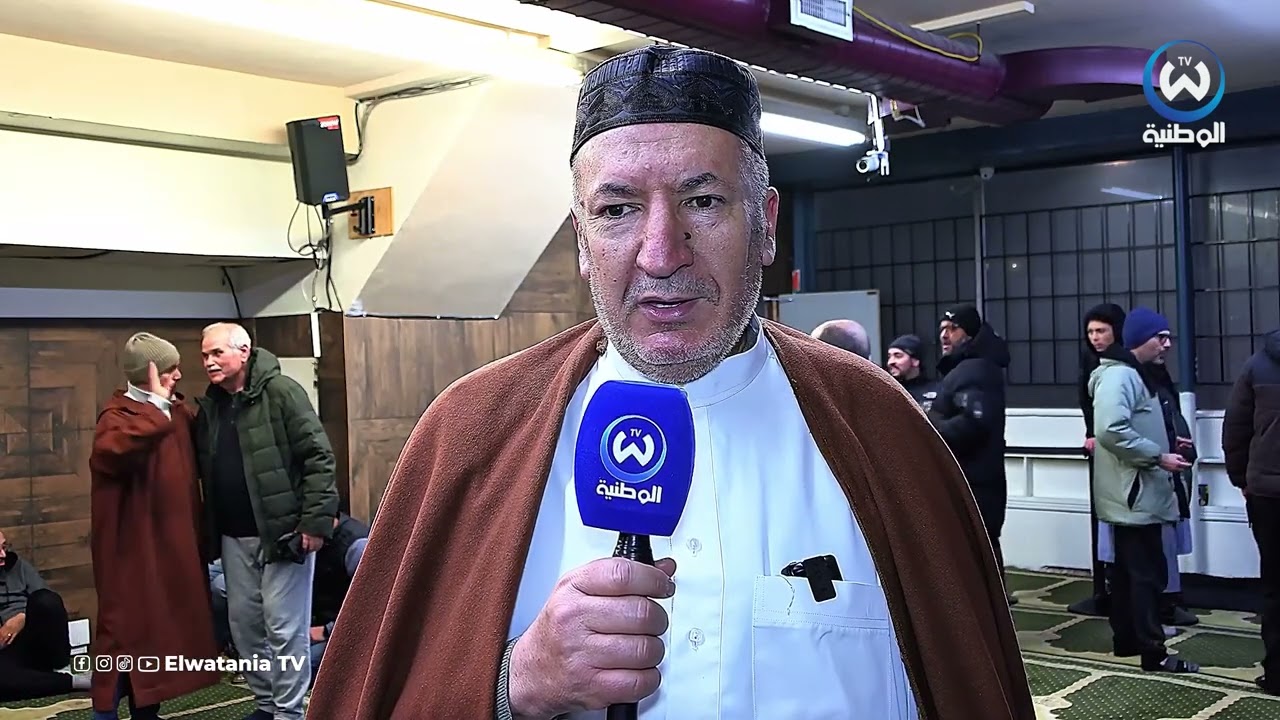 في أجواء إيمانية مميزة..الجالية الجزائرية والمسلمة بكندا تؤدي صلاة التراويح