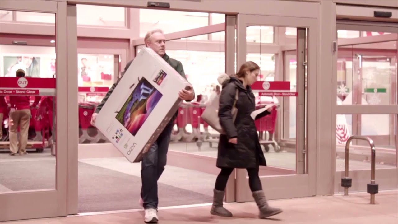 Holiday retail sales up as online shopping booms