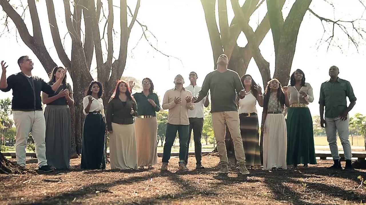 Dreams Coral -  Jesus vivo está  (Clipe Oficial HD)