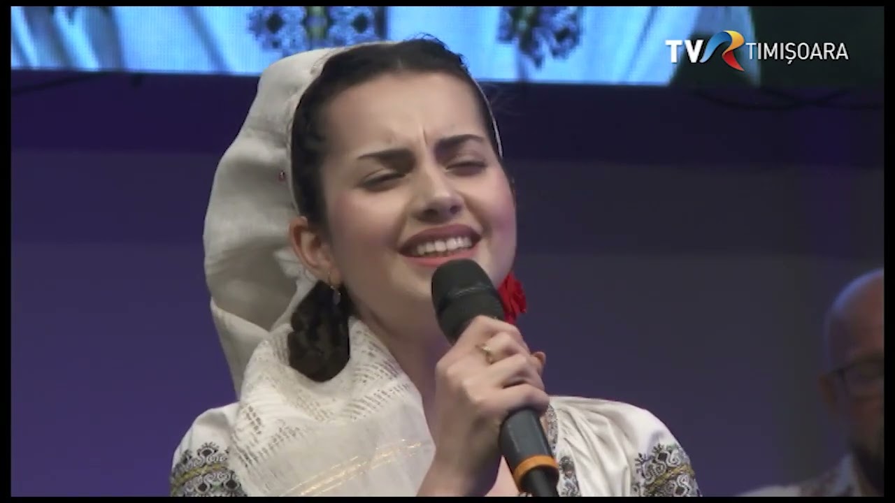 Daria Frățilescu (Gorj) pe scena Festivalului Național Concurs Drăgan Muntean 2025 #Folclor @TVRTM