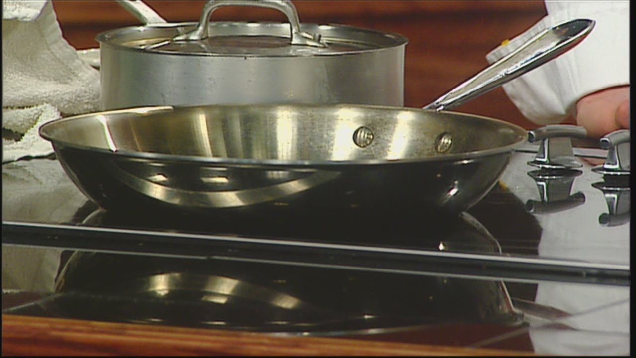 Chef Secrets: Heating a Pan