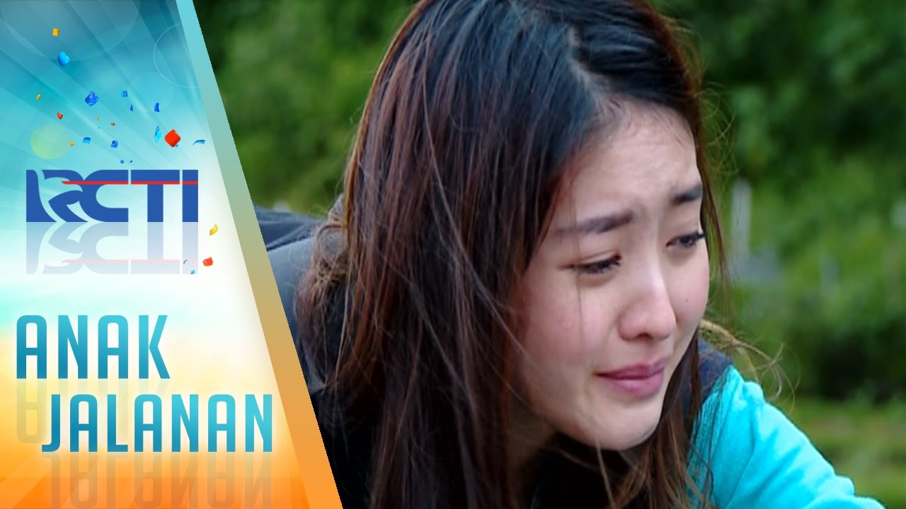 Kesedihan Reva Saat Jenguk Kuburan Boy [Anak Jalanan] [1 Jan 2017]