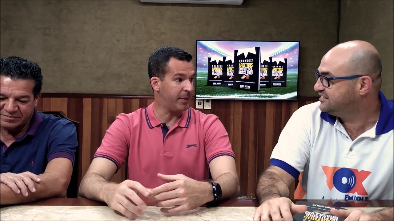 Entrevista com Daniel Destro autor do livro 