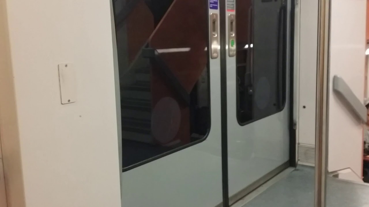( RER A ) Voyage en MI2N entre Torcy et Bussy Saint Georges