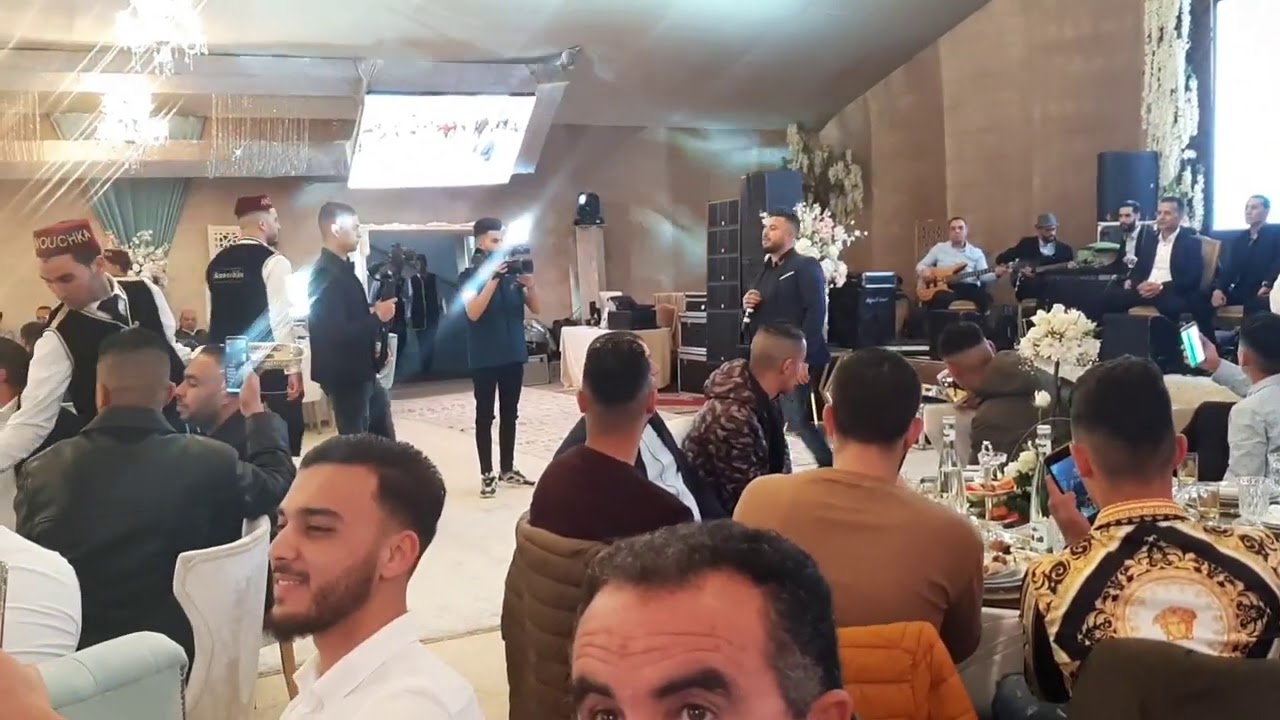 عرس مغربي من أفخم الأعراس في الريف المغرب هذه  لقطات من العرس