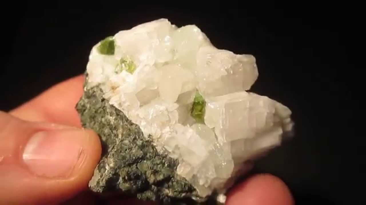 Gr&uuml;ne Zinkblende xx,Sphalerite xx + Steinperf,Hessen