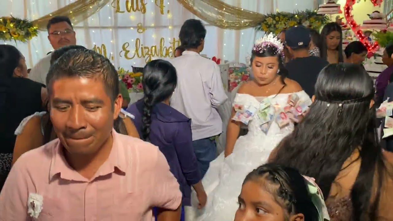 Los Donnys de Guerrero - Rikititriki Triqui Titriki