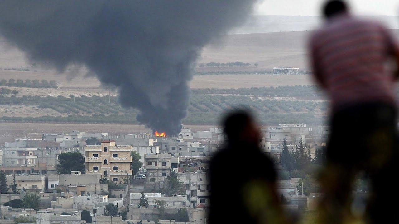 Islamic State Shells Border Crossing to Kobani