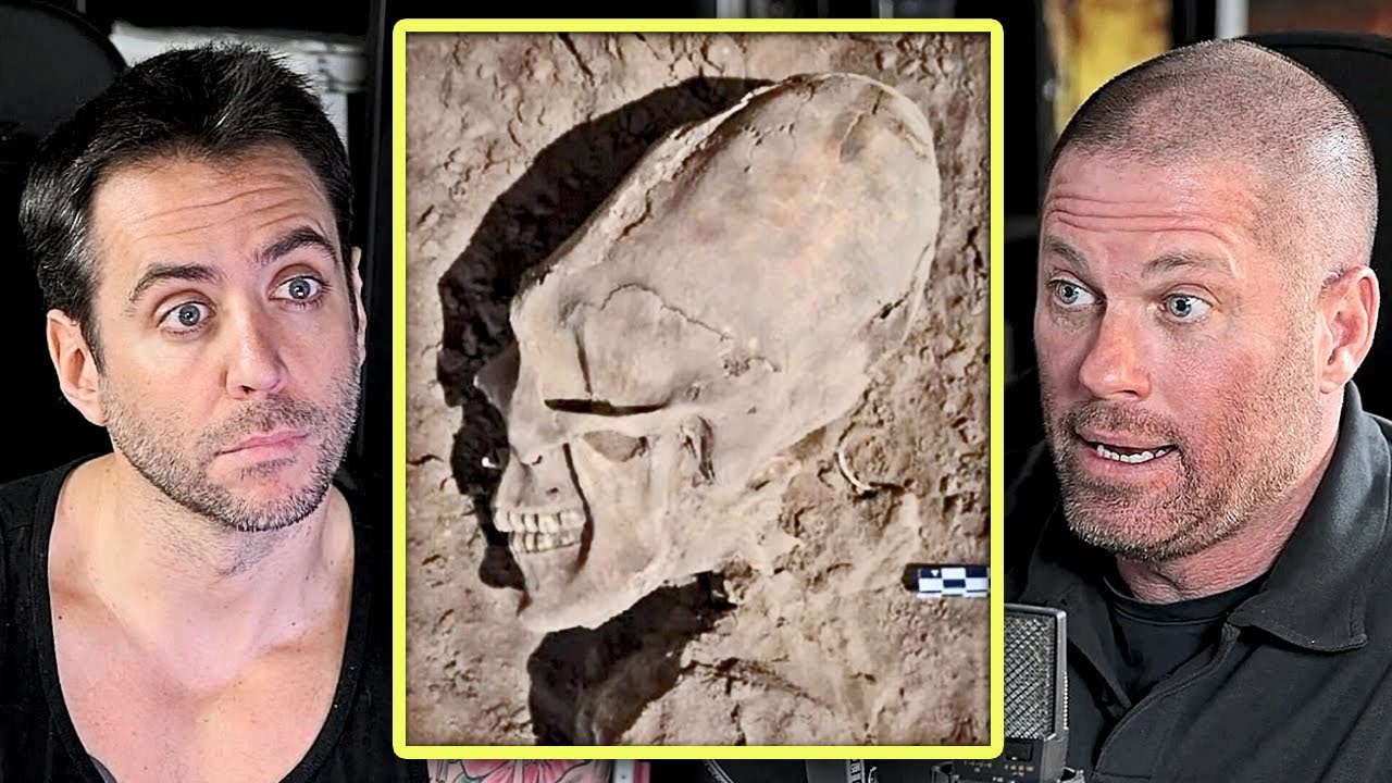 Jordi Wild pregunta a arque&oacute;logo si ha encontrado alguna prueba de extraterrestres en su trabajo