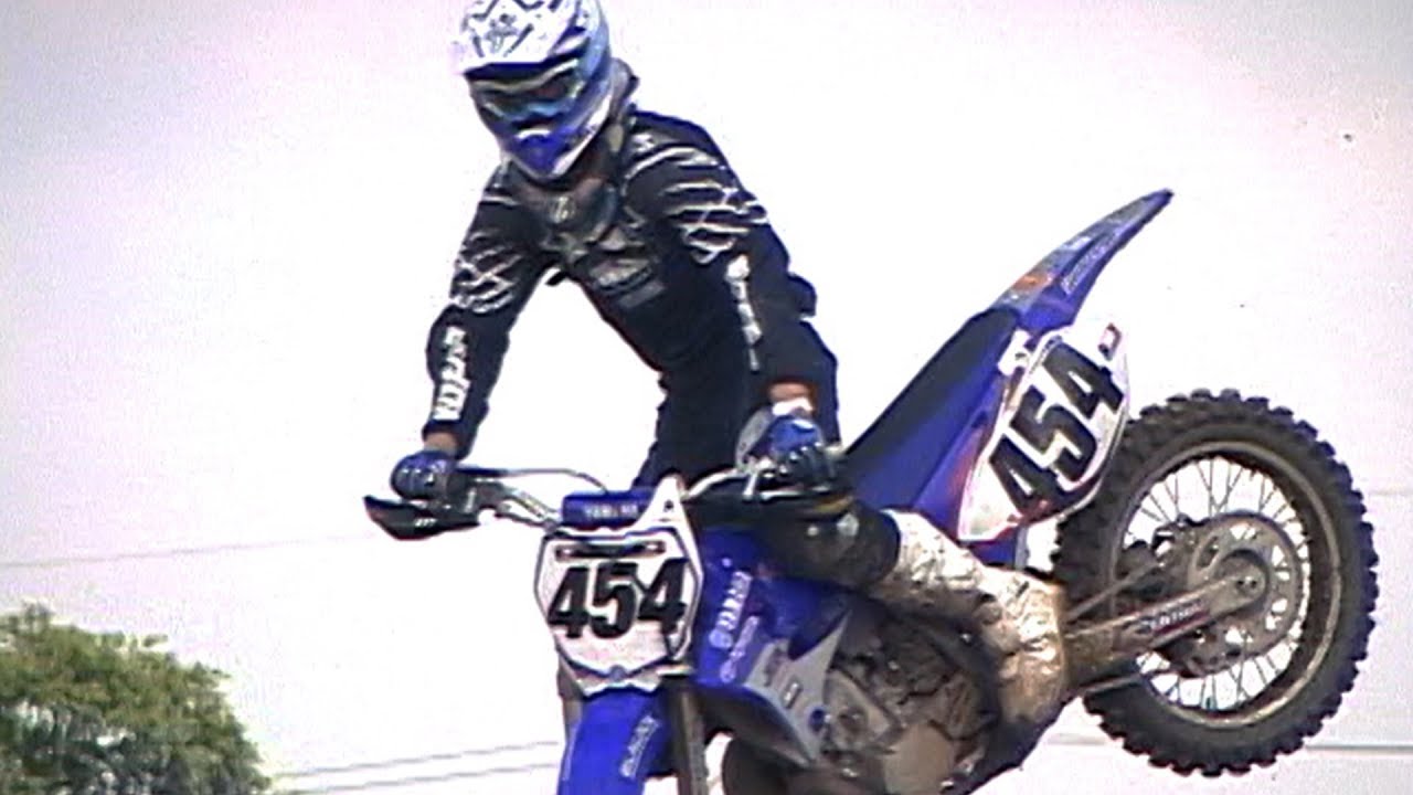 RAW: Randall Everett - Yamaha YZ250 2 Stroke / Blue Diamond (2008)