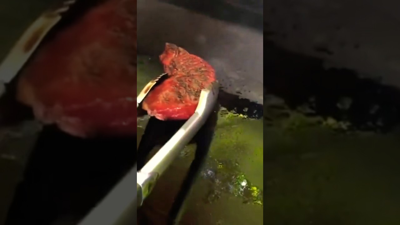 Is DRY-AGED Beef 🥩 BETTER? #Shorts #DryAgedBeef