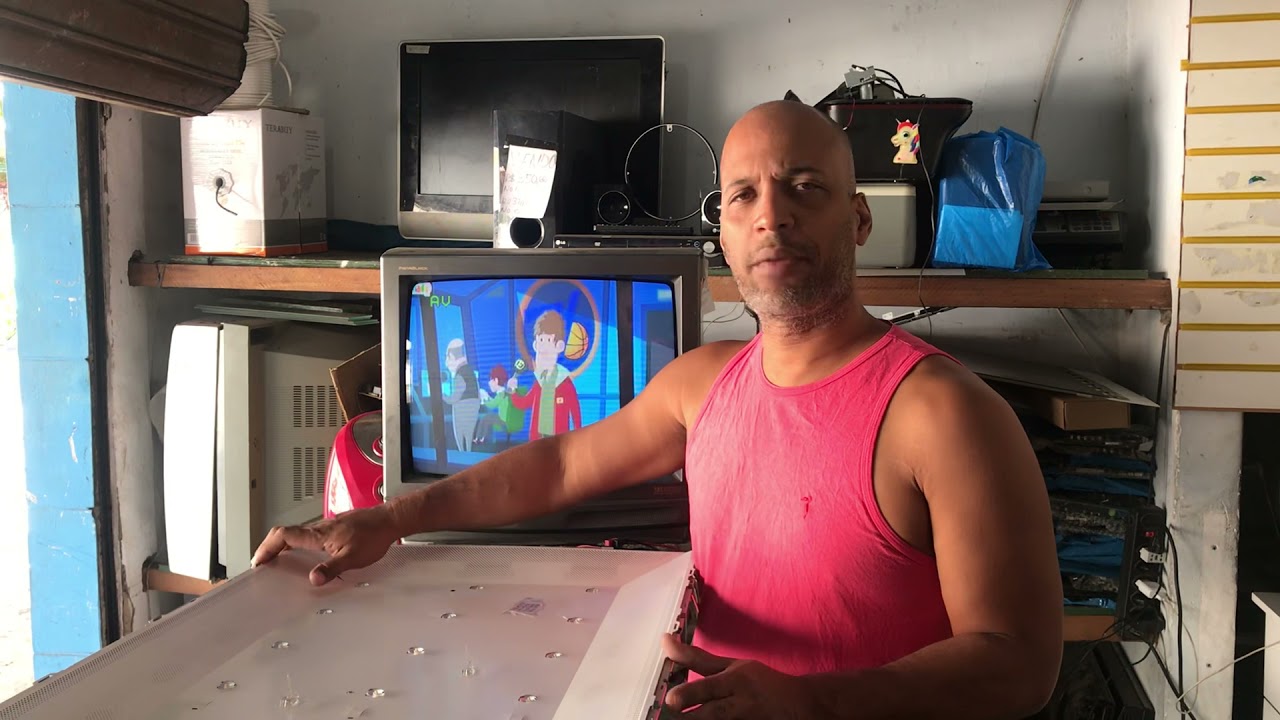 Tv 43LH5100 com imagem azulada