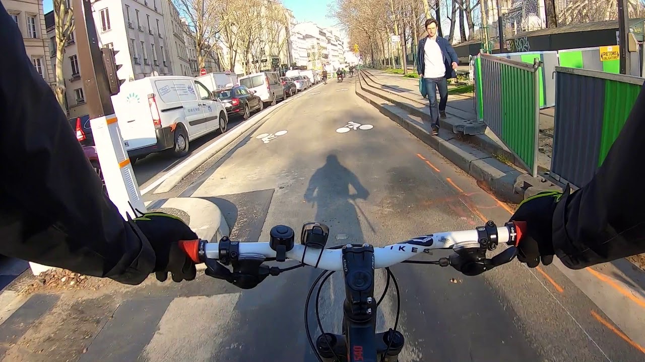 Un vélo à Paris - Le flic qui n'aimait pas les vélos