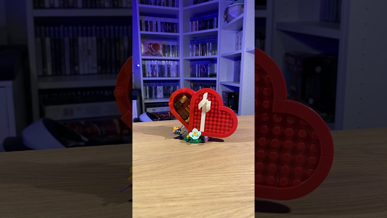 Valentine's Day Box 40759 #lego #valentinesday #legostopmotion #legos #afol #legoset #creator