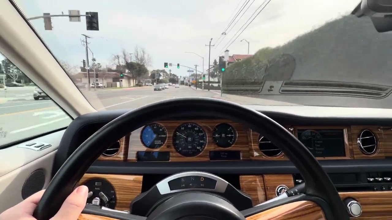 2010 Rolls Royce Phantom Coupe Driving