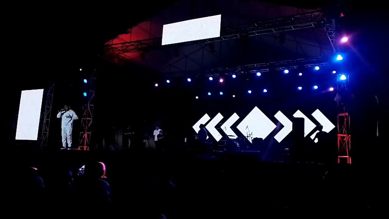 DJ CEWE BOLSEL GAGA GAGA (GebyarPestaRakyatMerdeka)